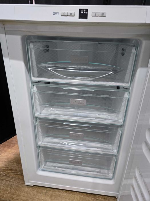 Niska zamrażarka wolnostojąca Miele F 12016, 85cm,4 szuflady,VarioRoom