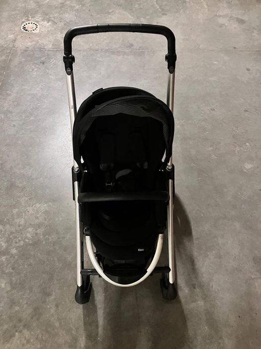Carrinho de bebé