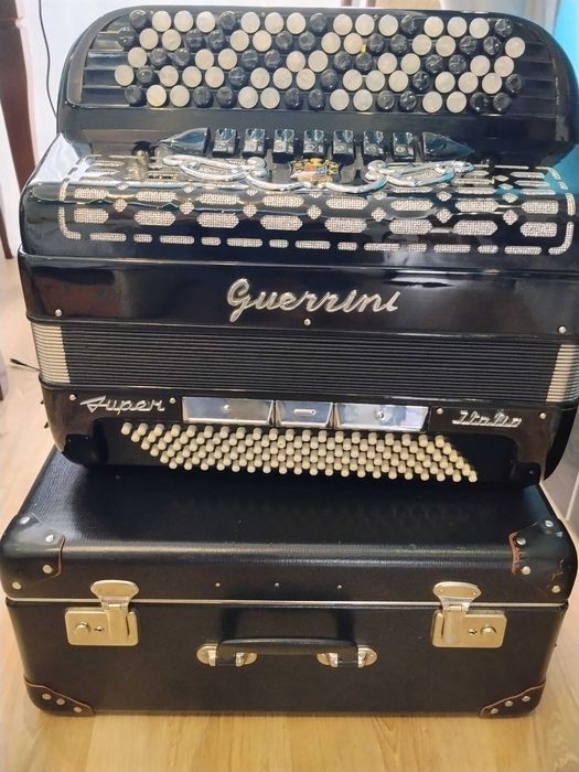 Akordeon Guzikowy Guerrini 120 b
