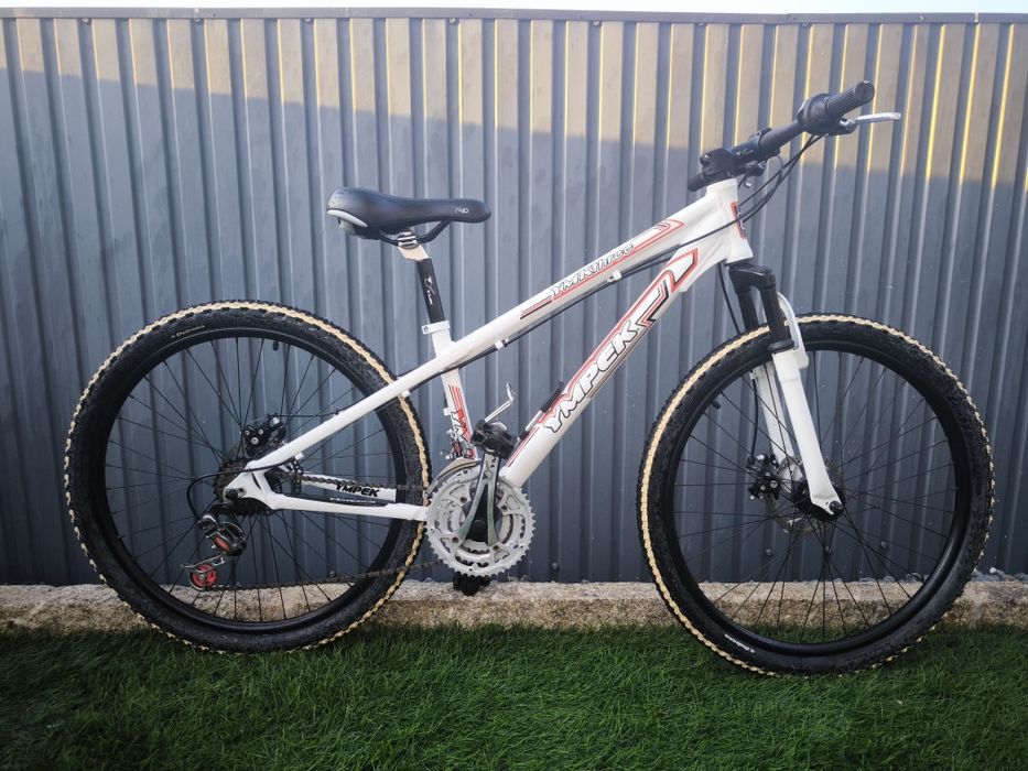 Bicicleta YMPEK Three 26" Nova (Sem uso)
