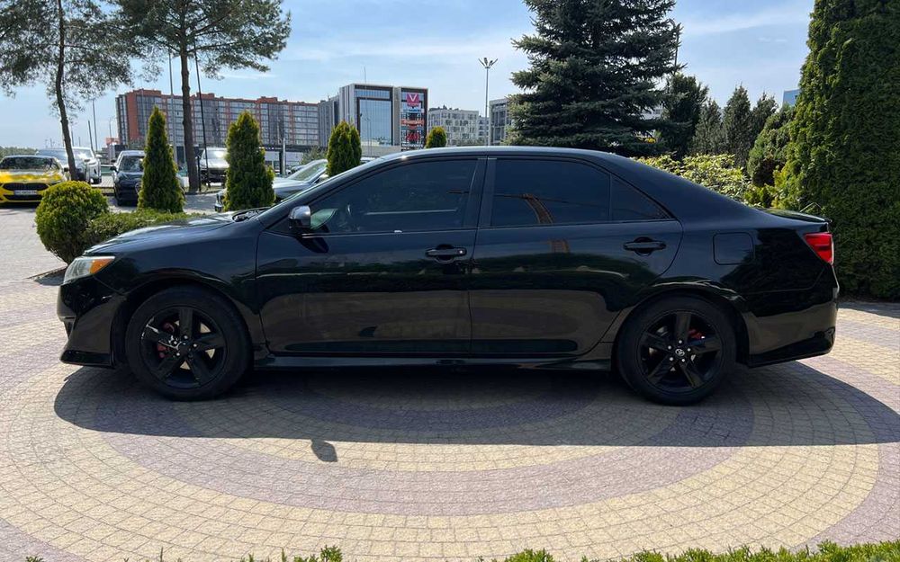 Toyota Camry 2013