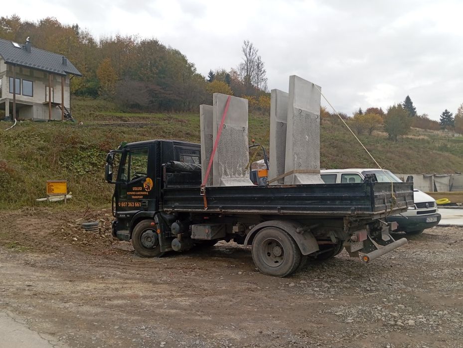 Usługi koparko-ładowarką JCB CX3, przyłącza, fundamenty, odwodnienia.