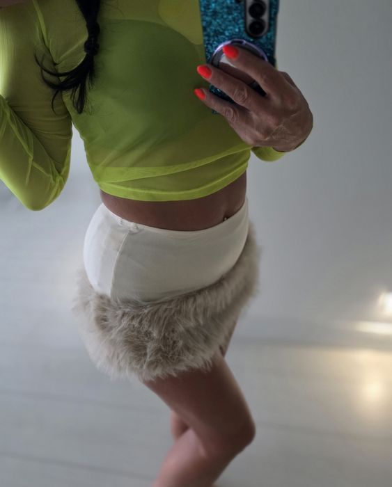 Spódniczka mini futerko nude glamour nowa