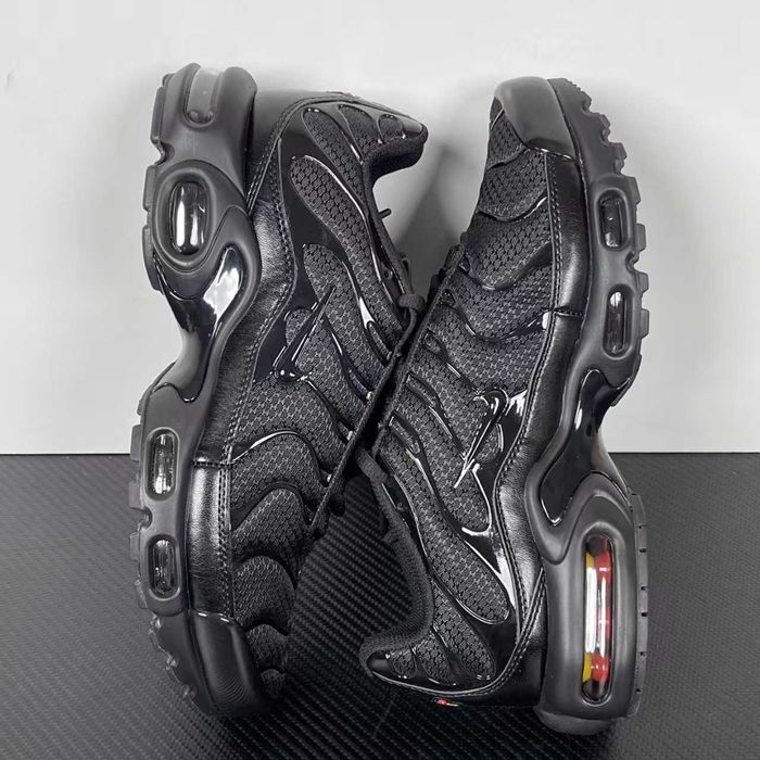 Butymęskie_Nike_Air_Max_TN_Plus_Black R. 40