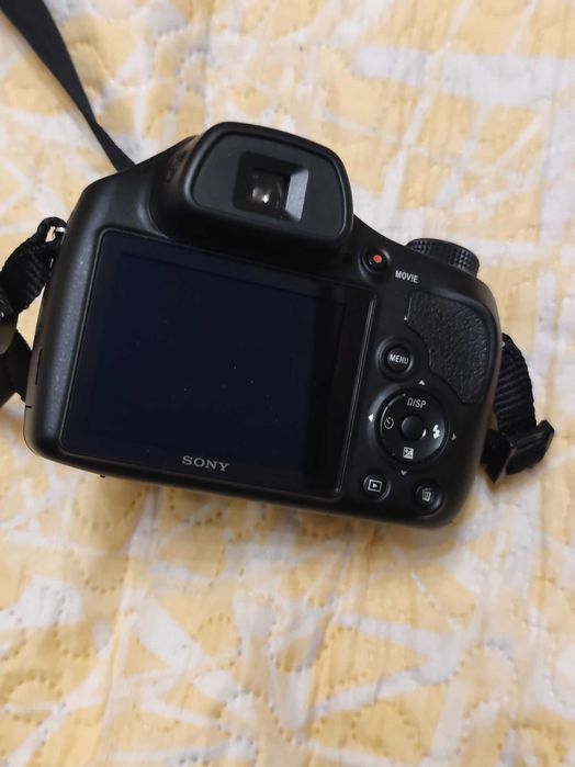 Máquina fotográfica Sony Cyber Shot DSC-H400