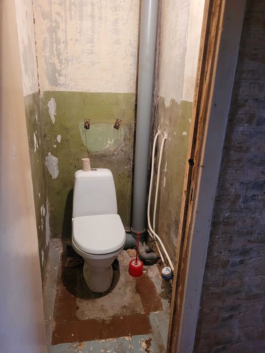 Продам 3-х комнатную квартиру, район Ласточка. Торг