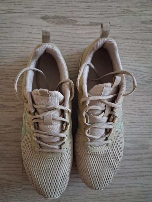 Asics Gel buty do biegania roz. 42