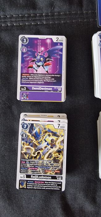 Pack cartas digimon
