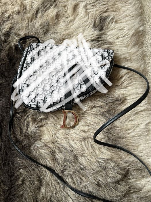 Torebka czarno biala