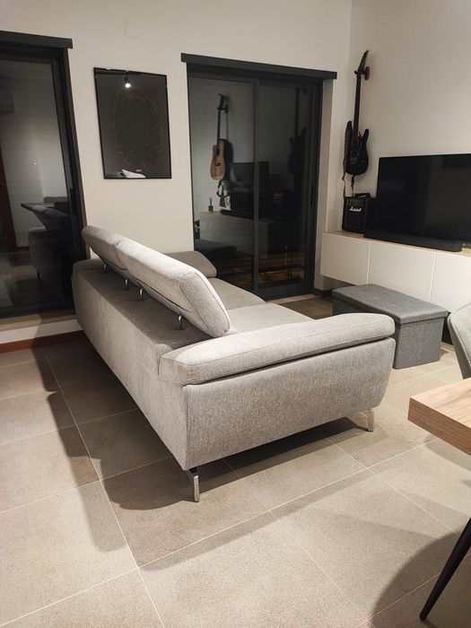 Vendo sofá cinzento claro