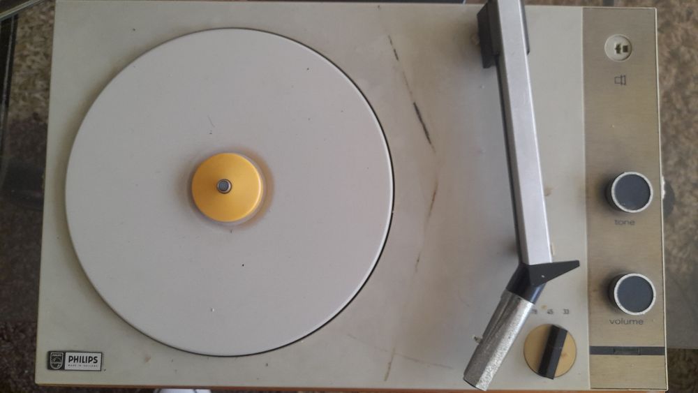 Gira discos Philips antigo