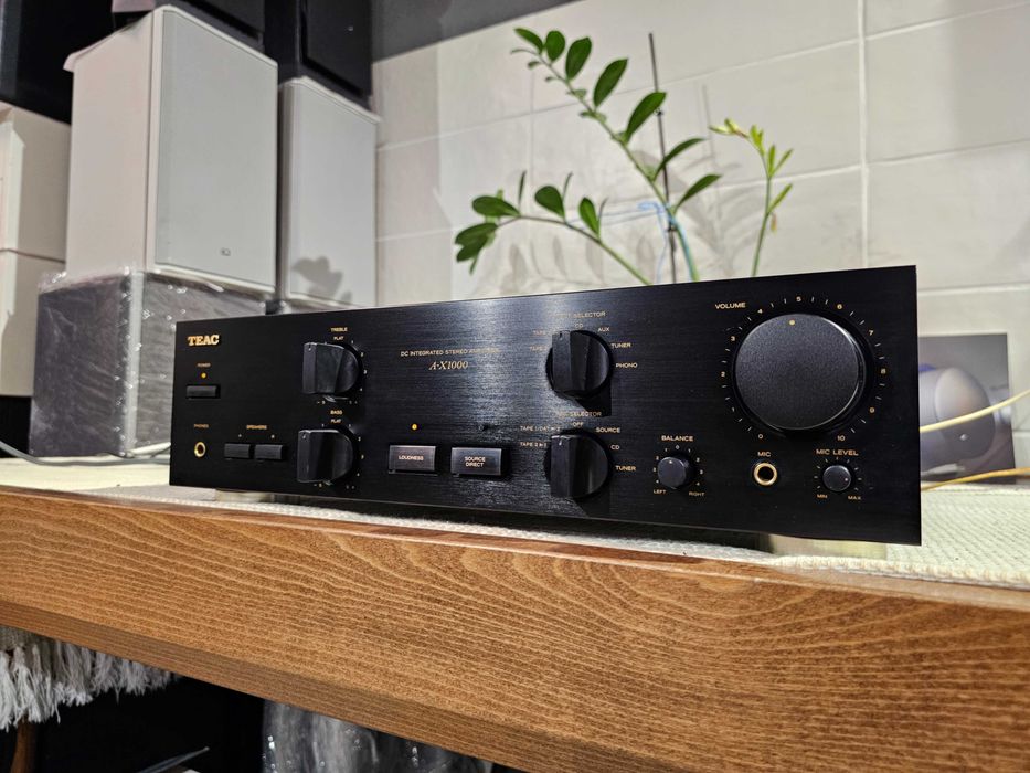 Підсилювач TEAC A-X1000