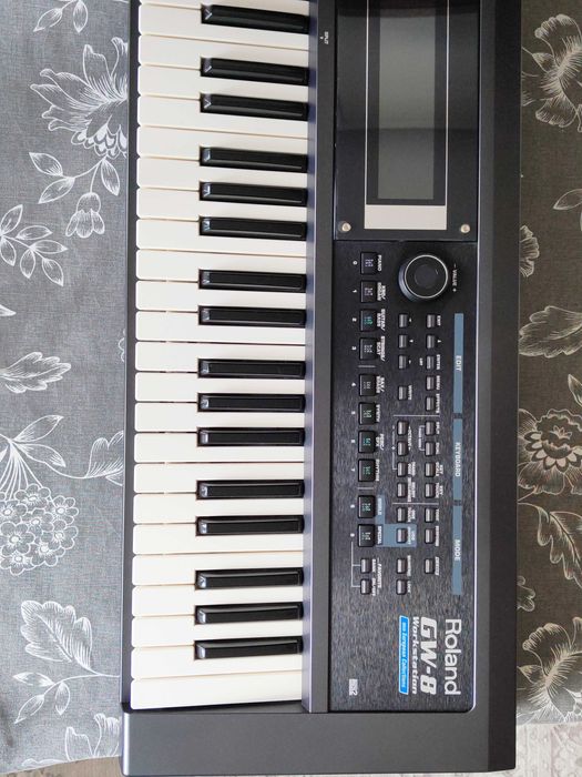 Keyboard workstation Roland GW-8