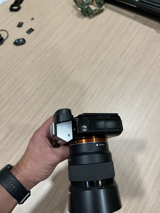 Sony alpha 7 + objetiva
