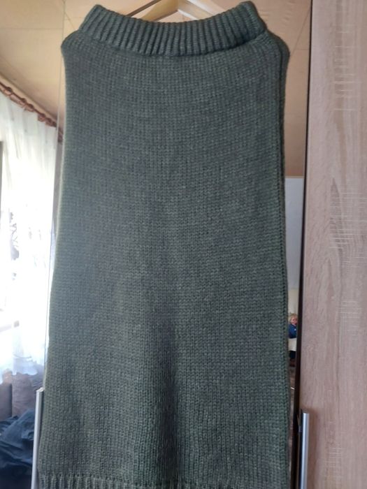 Komplet sweter że spódnica