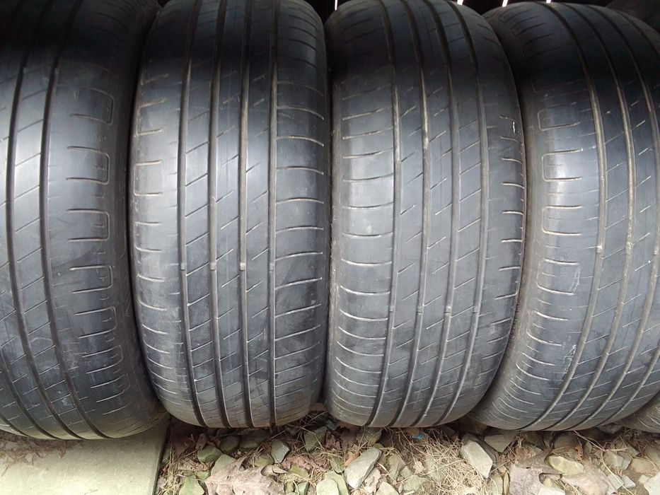 Cena za 4 Opony letnie 215/55r17 GOODYEAR 6mm