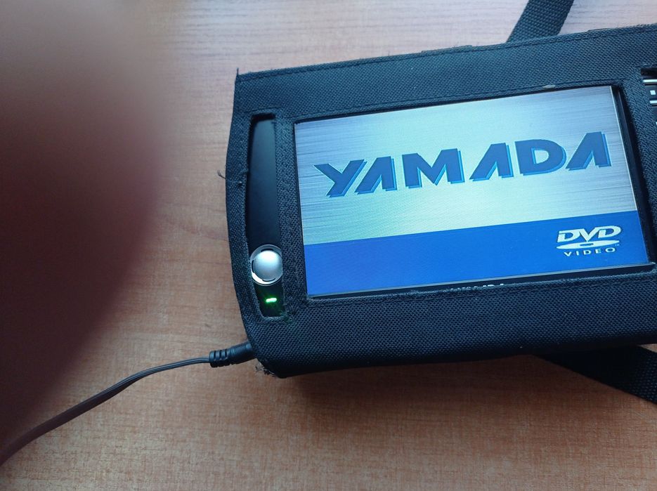 Продам DVD на 12 вольт Yamada