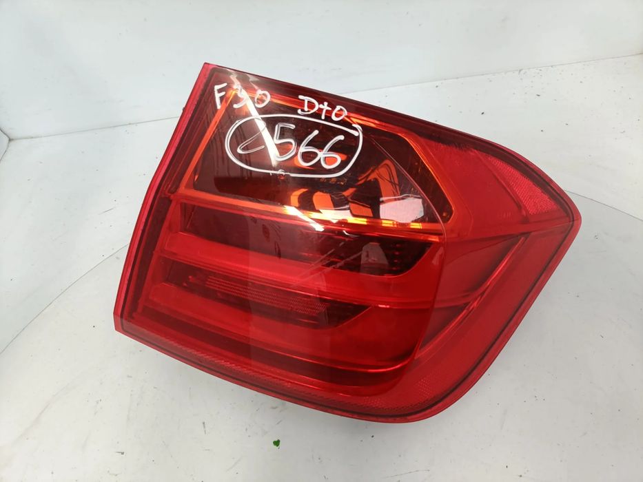 Farolim direito BMW 3 (F30, F80)