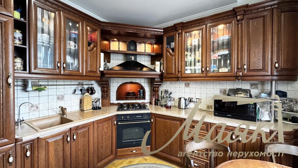 4х комн.кв.в р-не пл.Маяковского.