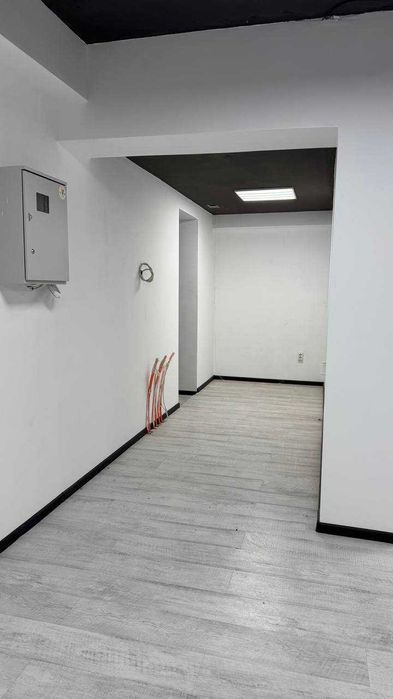 Продаж комерційного приміщення Г