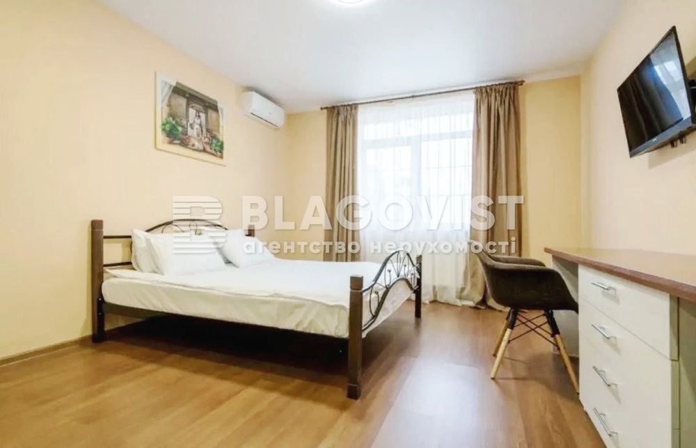 Продам 1-кімнатну квартиру Київ Максимовича ЖК Нова Англія