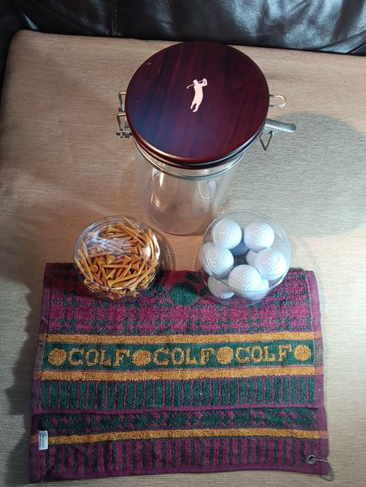 Conjunto de Golfe Novo 10bolas+100tees+Toalha Embalagem Premium