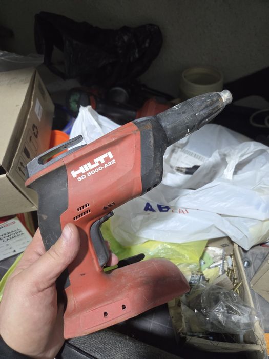 Шуруповерт hilti