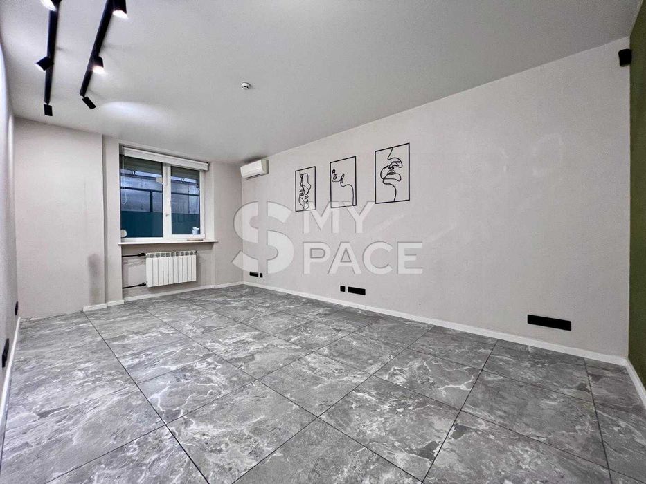 Оренда 70м Князів-Острозьких 41/8 Печерськ Центр Салон краси