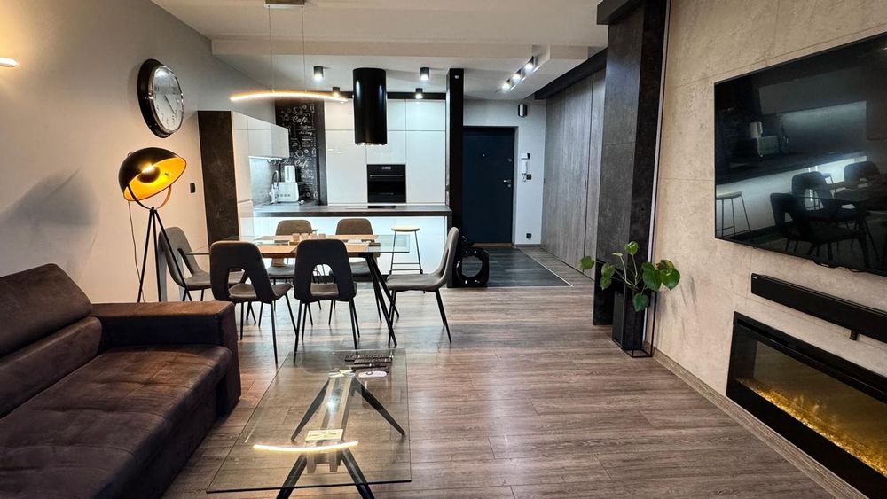 Nowoczesny Apartament z miejscem parkingowym  w Centrum Pabianic Najem Okazjonalny