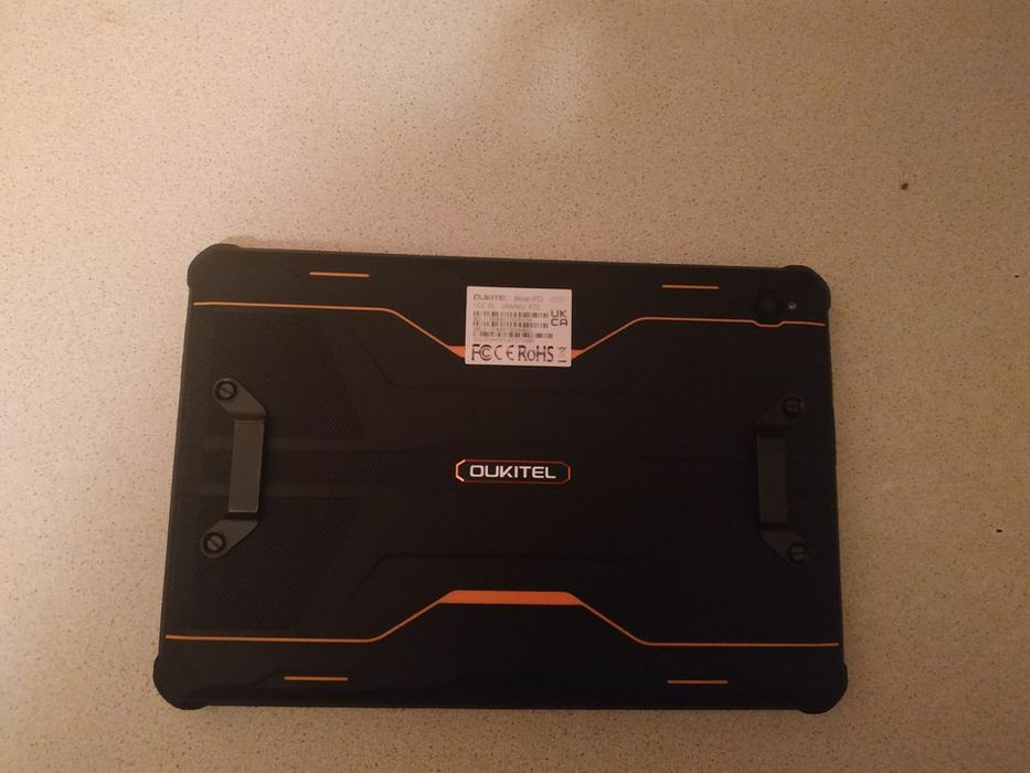 Планшет Qukitel  RT2