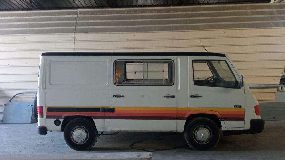 Campervan Mercedes Benz mb100 legalizada