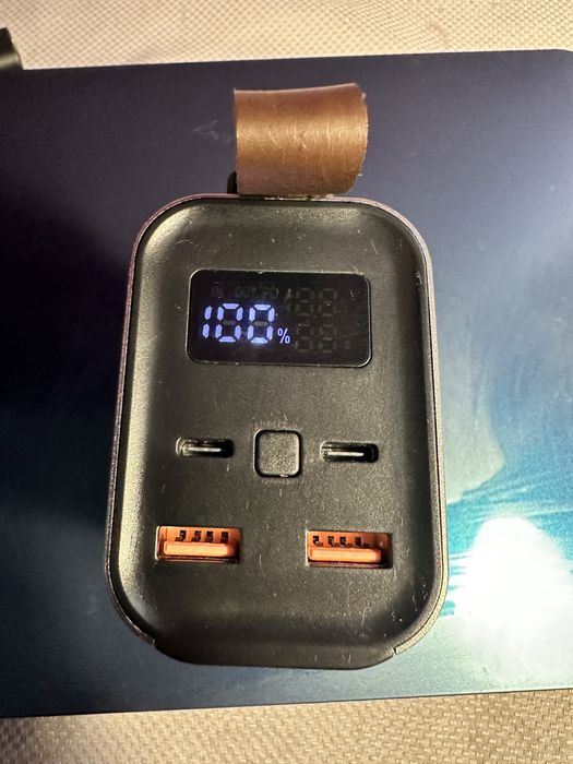 PowerBank / літій-іонний / 100W / 30 000 mah