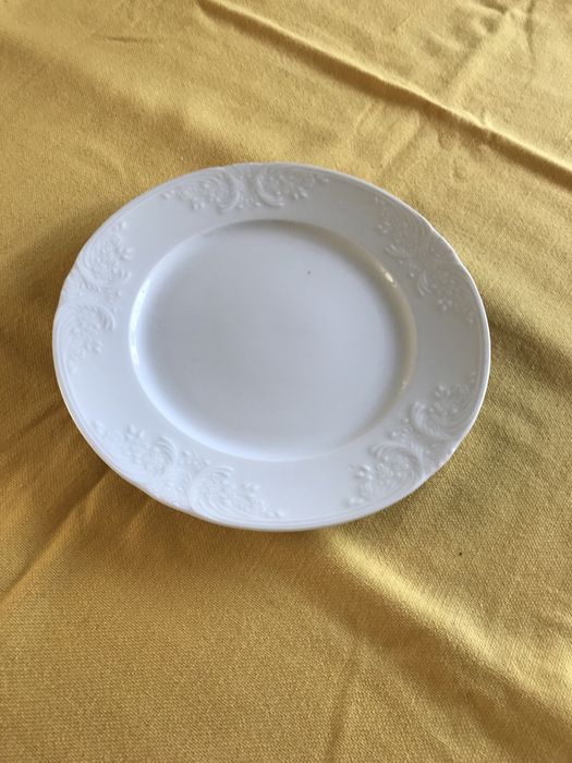 New Dinner Service Tableware Items64586217155714123