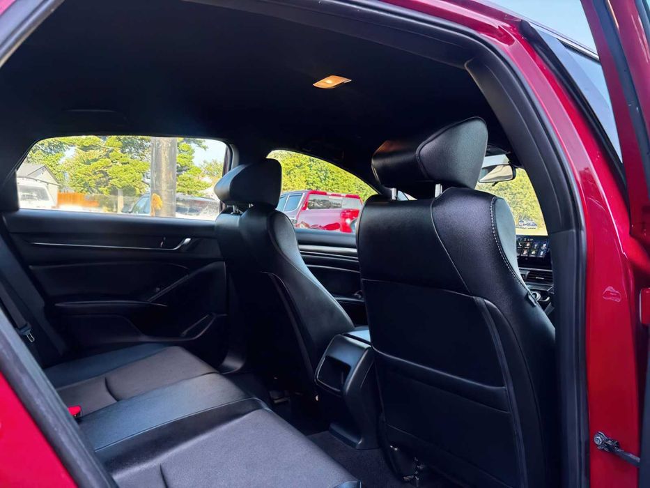 Honda Accord EX-L      2019