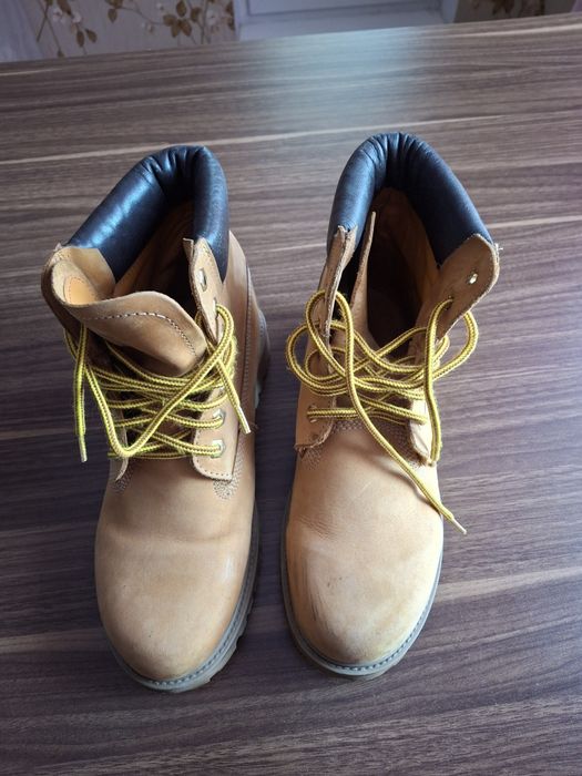 Продам черевики POLO р.40