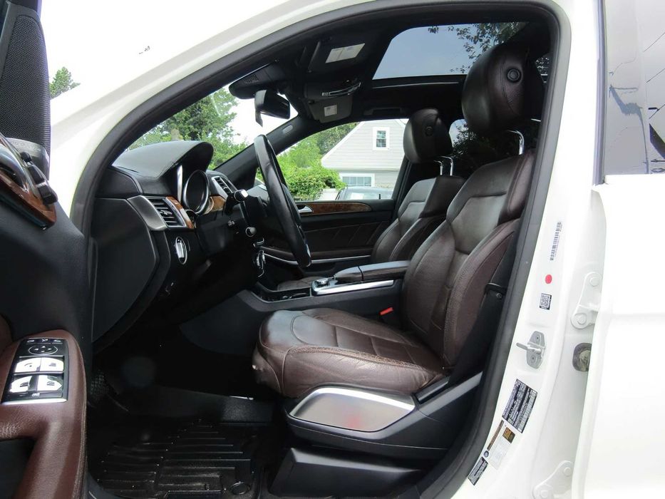Mercedes-Benz GL-Class GL 550 4MATIC      2015