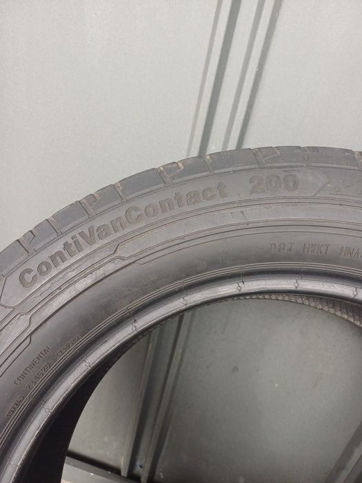 Шина розпаровка Continental 215/60 R17C