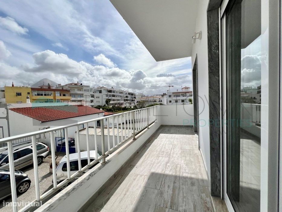 Apartamento T2 renovado - Quarteira
