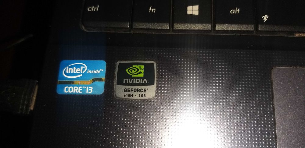 Vendo portatil Asus