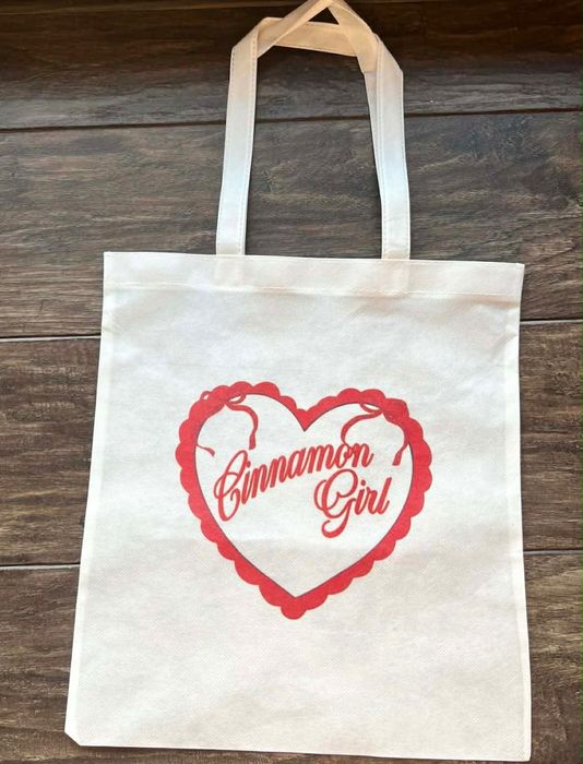 Torebka torba tote bag materiał non woven lana del rey