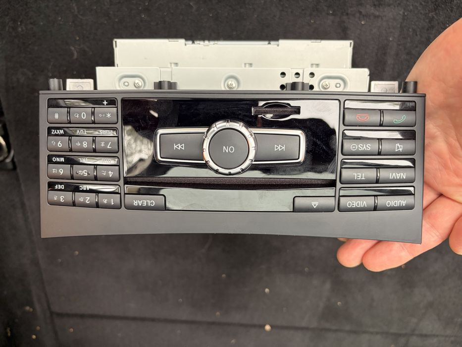 Radio nawigacja Comand NTG4.5 Mercedes CLS X218 W218 C218 Japonia