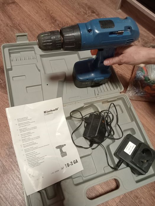 Продам новую акамуляторную дрель Einhell