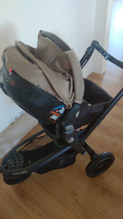 Carrinho Jané Trider + Matrix Light 2 (2 peças) – Jet Black