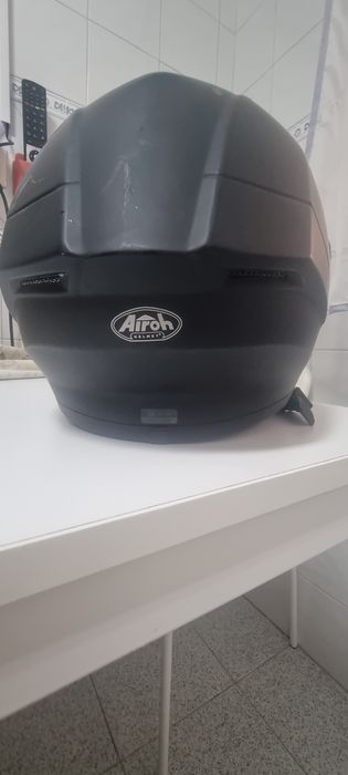 Vendo Capacete airoh