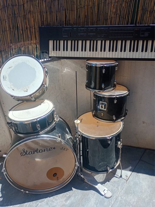 Bateria startone, orgão roland