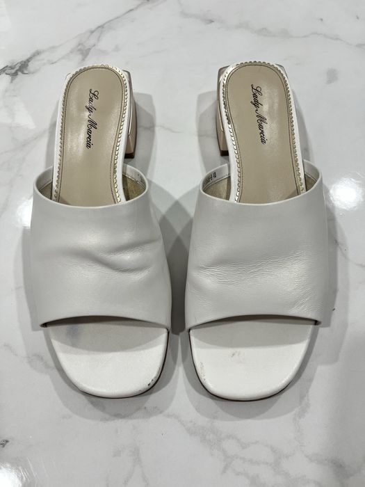 Шльопанці жіночі шкіряні білі