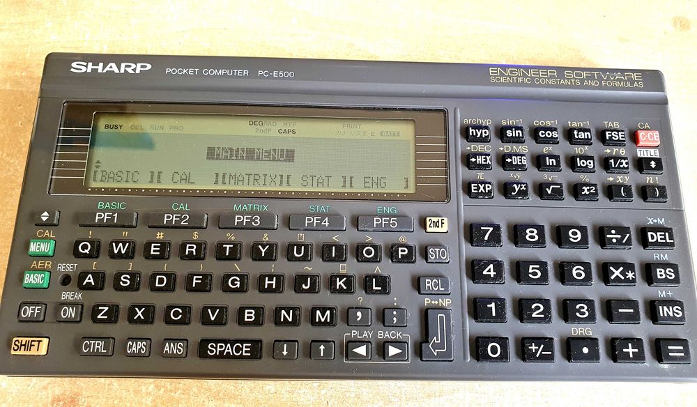 Calculadora científica tipo computador de bolso, SHARP PC-E500505387081595637764