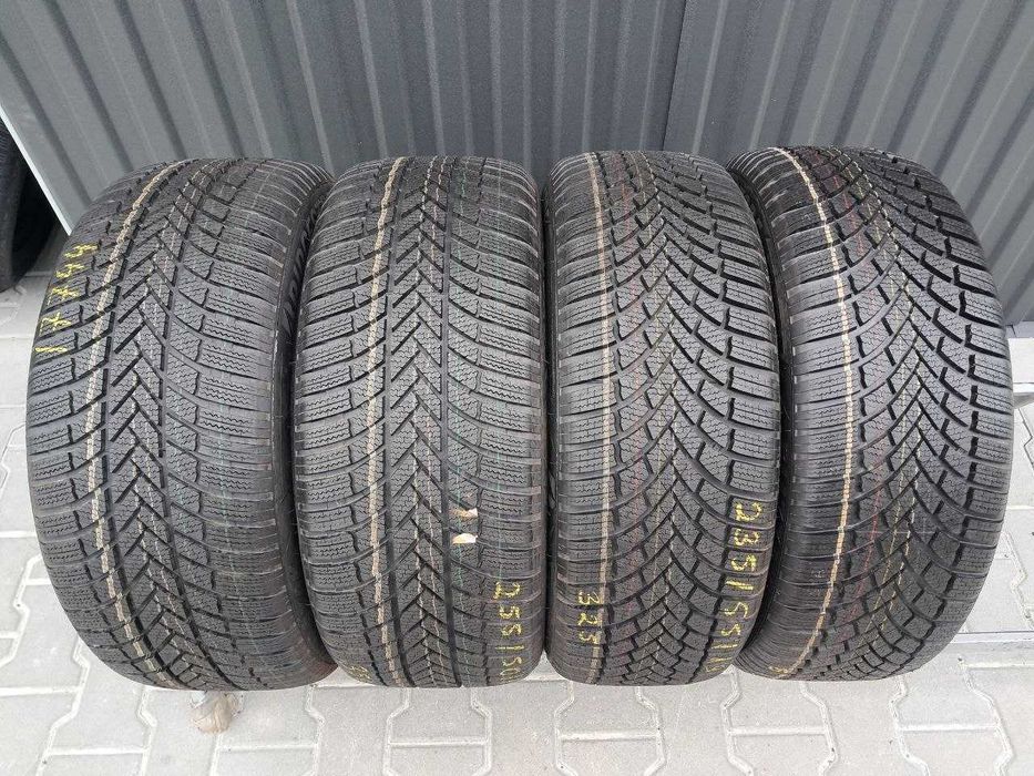 Резина зимова, нова, Bridgestone Blizzak LM005 AO 235\55 255\50 R19 (арт.17744)