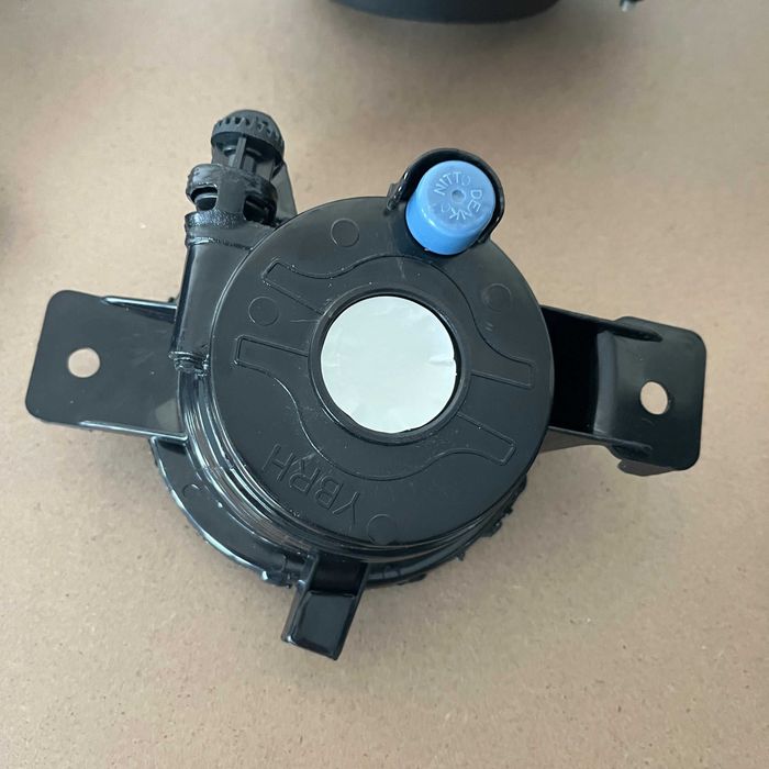 Противотуманки/туманки БМВ BMW E34E36E38E39E46E60E65E70E71E83E84E90F01