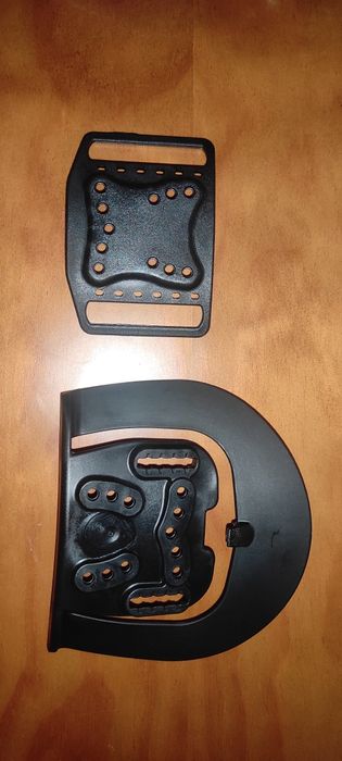 Coldre Serpa Light Bearing Blackhawk